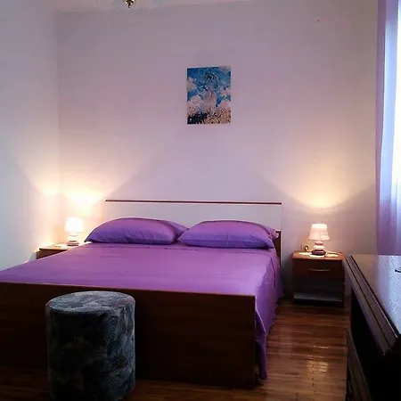 Appartement Lucia *